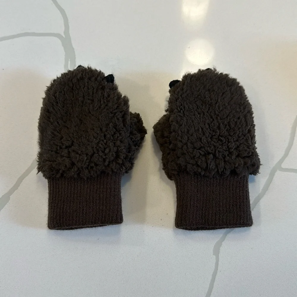 Gap baby bear paw mittens fleece lined size XS / S 12-24 months